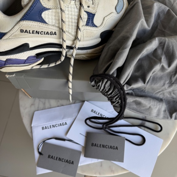 Balenciaga Triple S Women 6US
